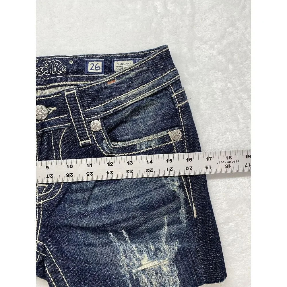 New Miss Me Jeans Womens Size 26 cut‎ off dark blue Denim distressed jorts